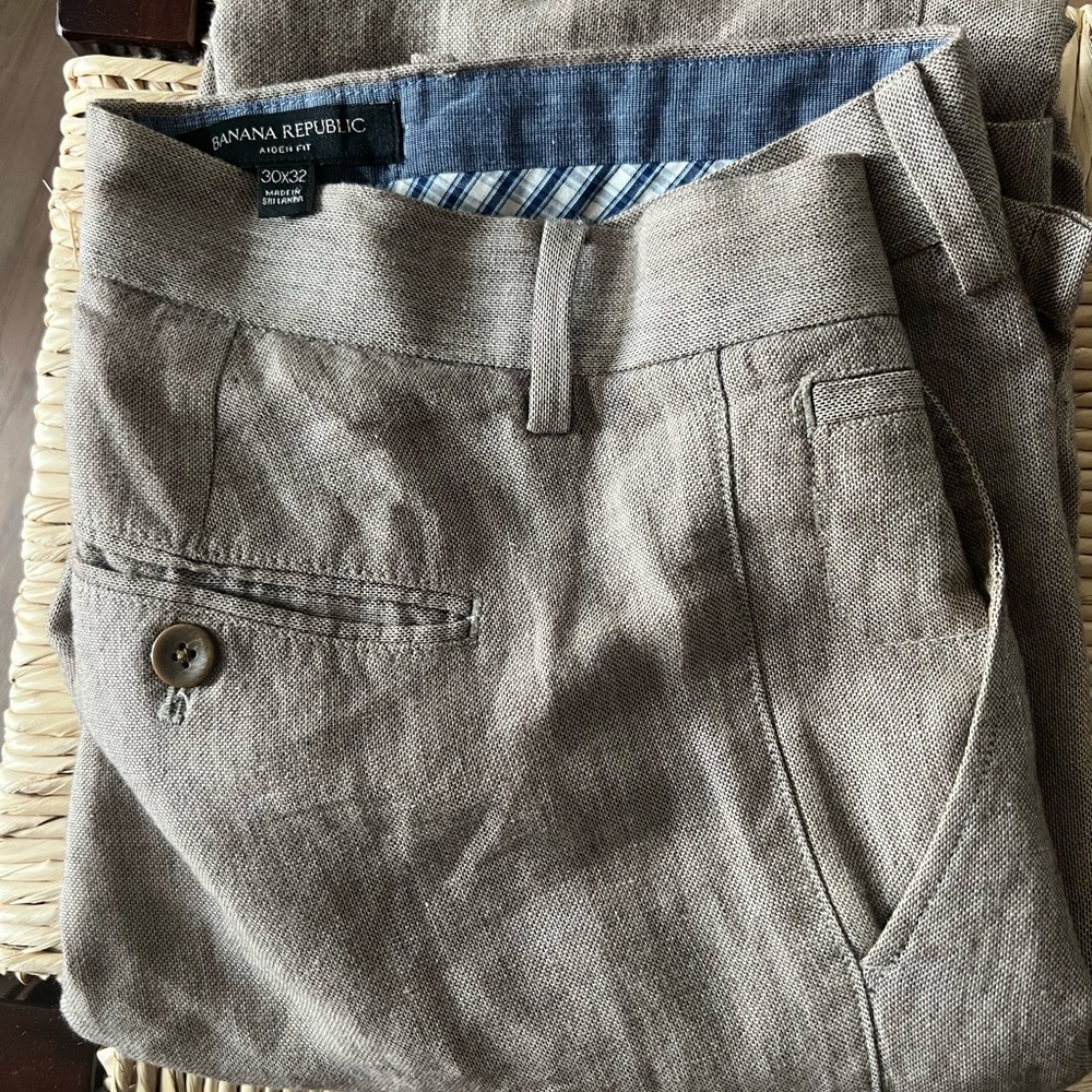 Banana Republic Linen Pants: Aiden Fit